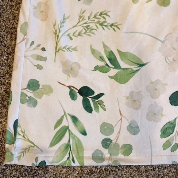 Car Seat/Nursing cover - Picture 2 of 8